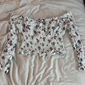 Almost Famous White Floral Off-Shoulder Blouse
